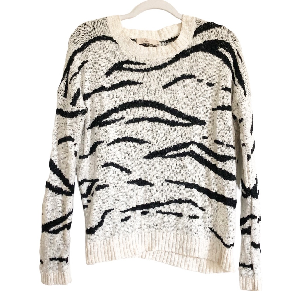 Elodie zebra print sweater size small
